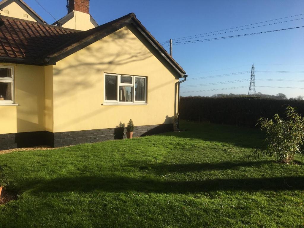Claremont Cottage Hintlesham Esterno foto